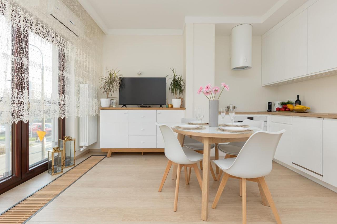 Warsaw Apartment Woronicza Home Office By Noclegi Renters Exterior foto